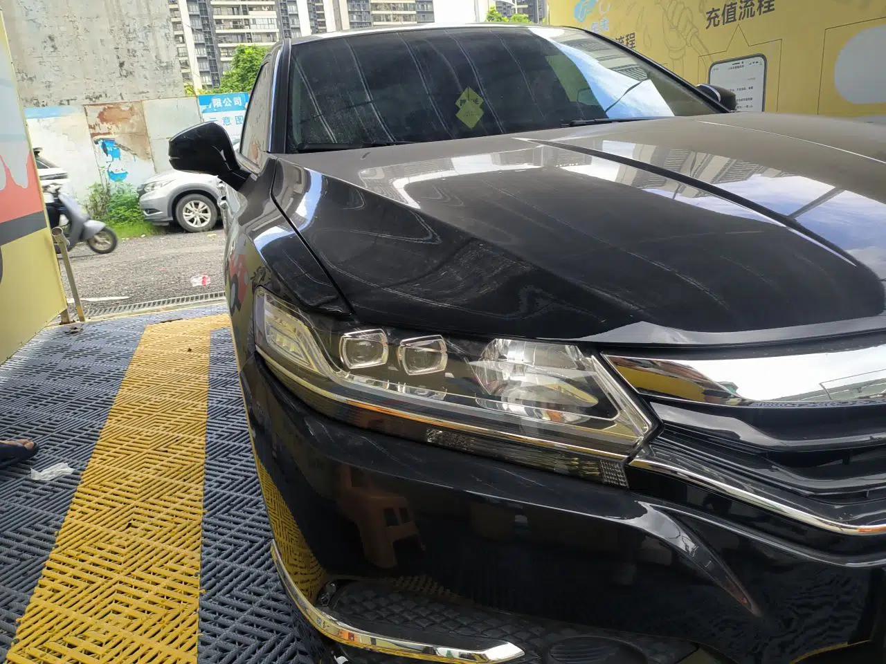 Honda Spirior 2015 2.0L Luxury Edition — миниатюра 7