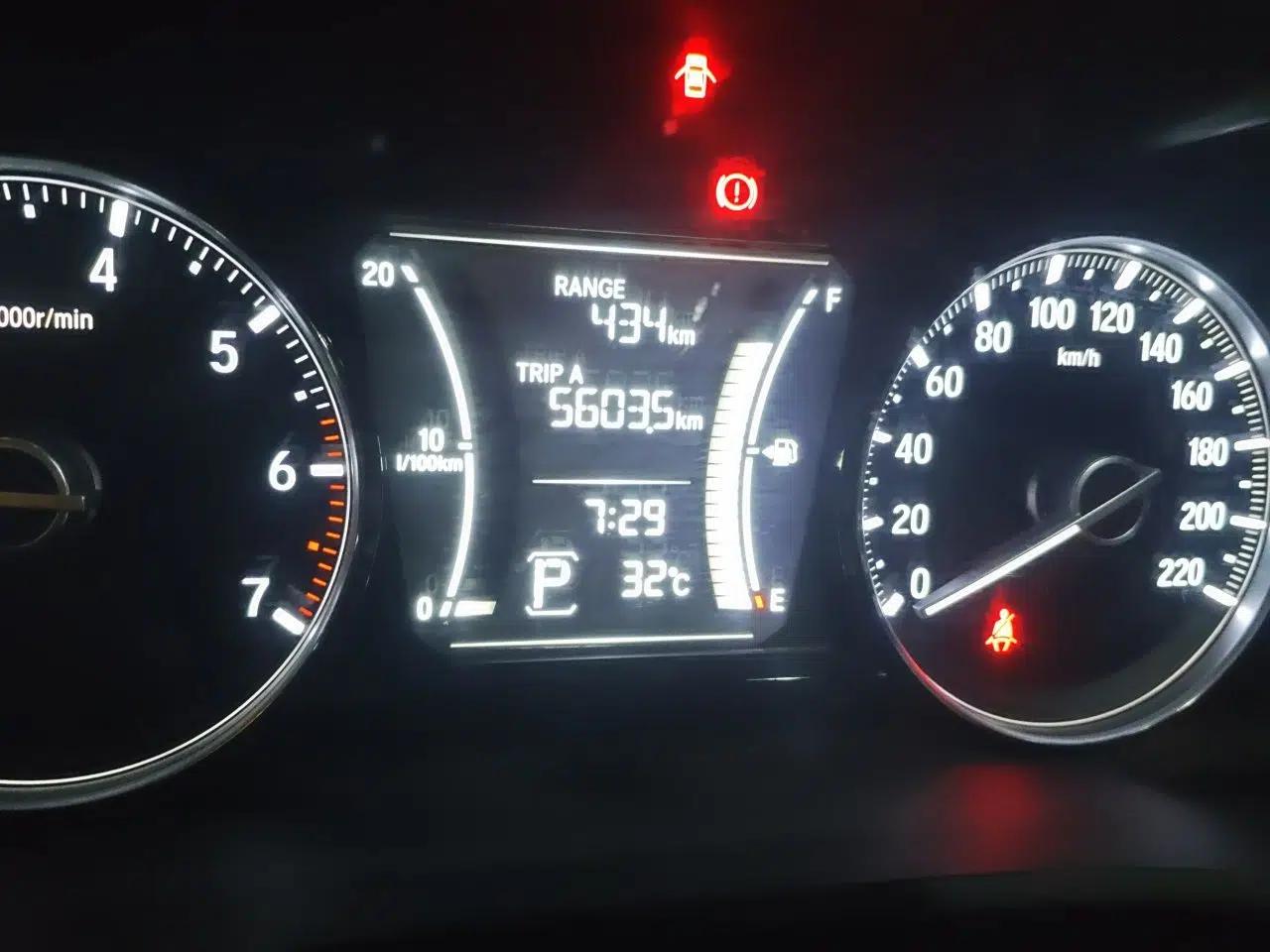 Honda Envix 2019 180TURBO CVT Enjoyment Edition China VI — миниатюра 12