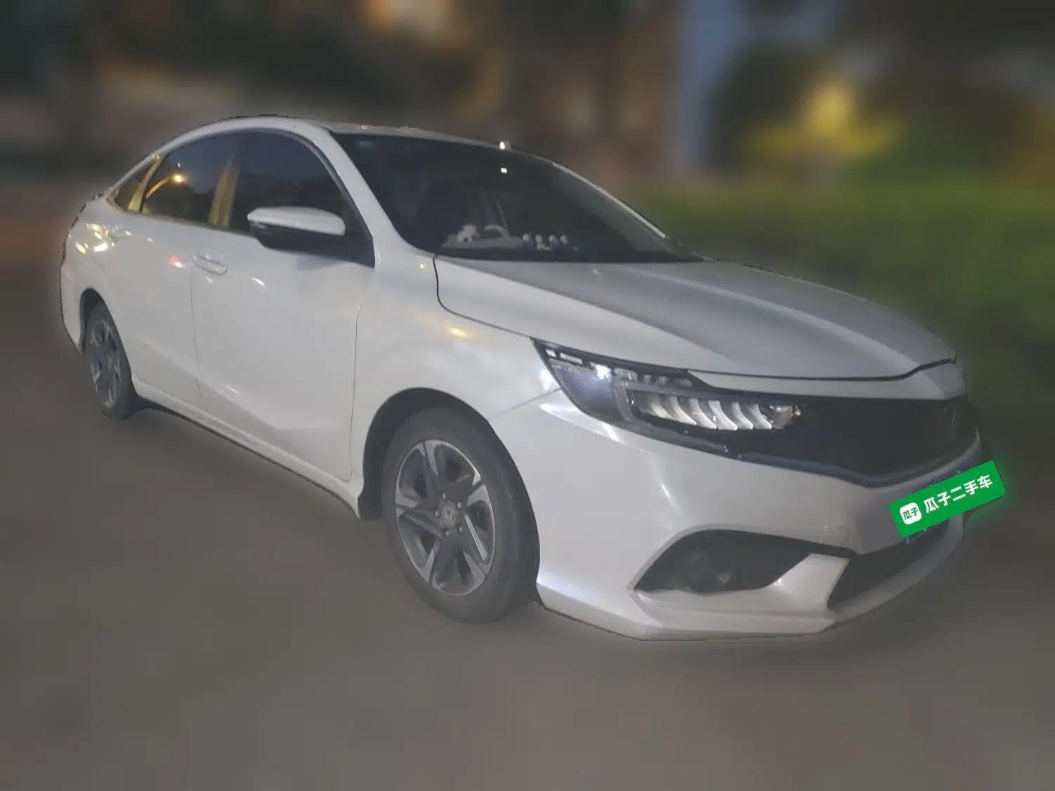 Honda Envix 2019 180TURBO CVT Enjoyment Edition China VI — миниатюра 3