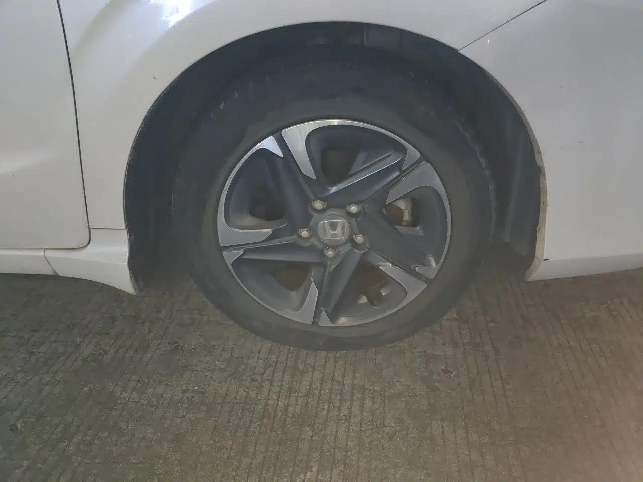 Honda Envix 2019 180TURBO CVT Enjoyment Edition China VI — миниатюра 8
