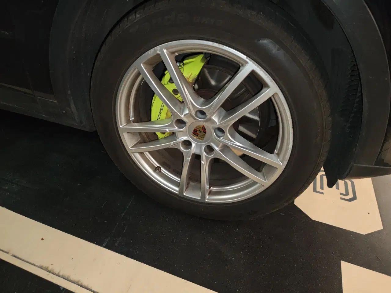 Porsche Cayenne E-Hybrid 2021 Cayenne E-Hybrid 2.0T — миниатюра 8