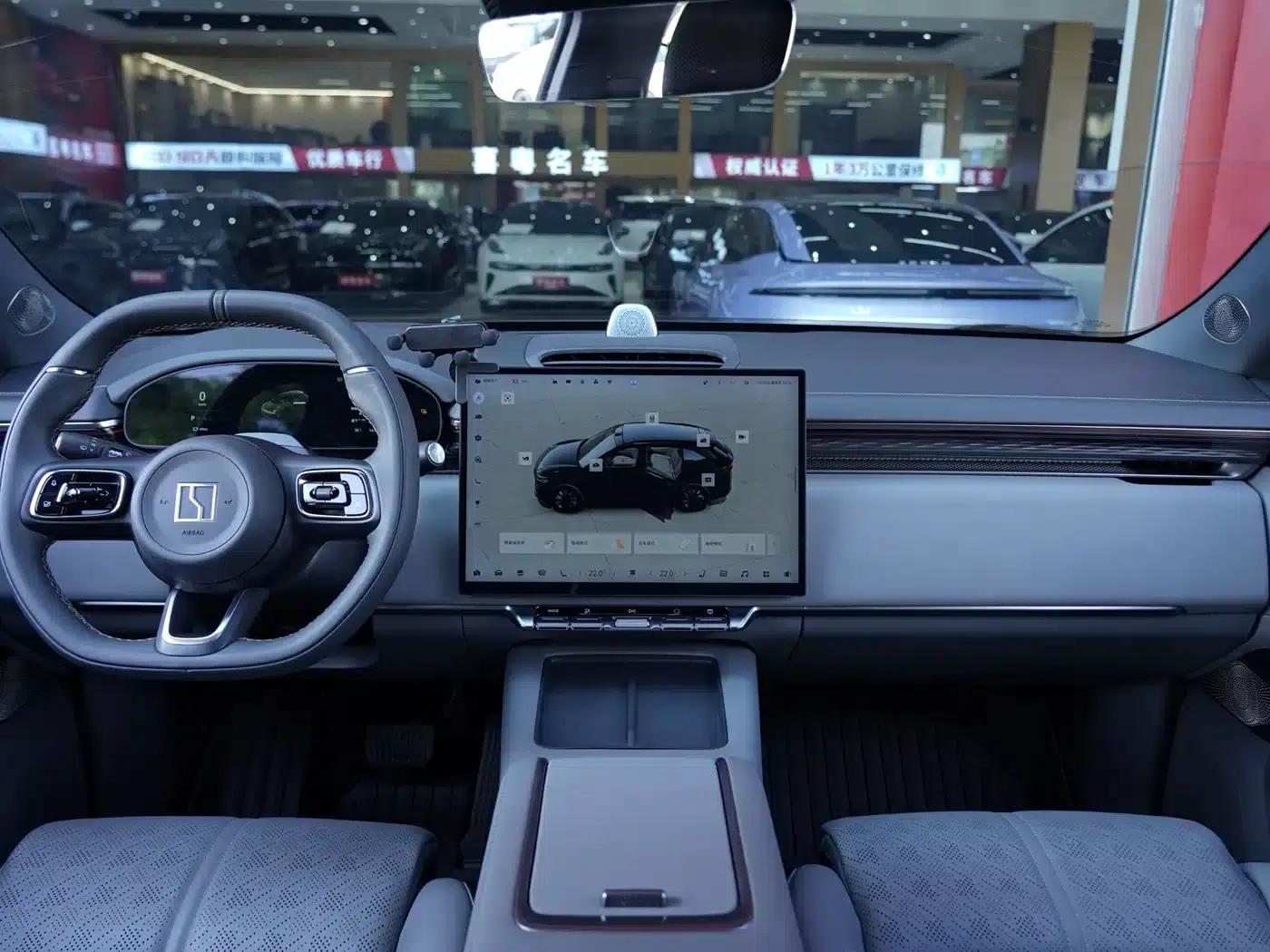 Jike 7X 2025 75kWh Rear-Wheel Drive Intelligent Driving Edition — миниатюра 7