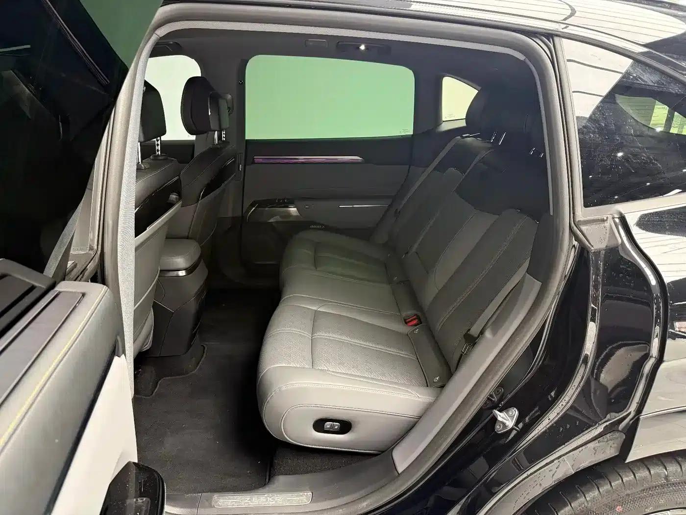 Jike 7X 2025 75kWh Rear-Wheel Drive Intelligent Driving Edition — миниатюра 11