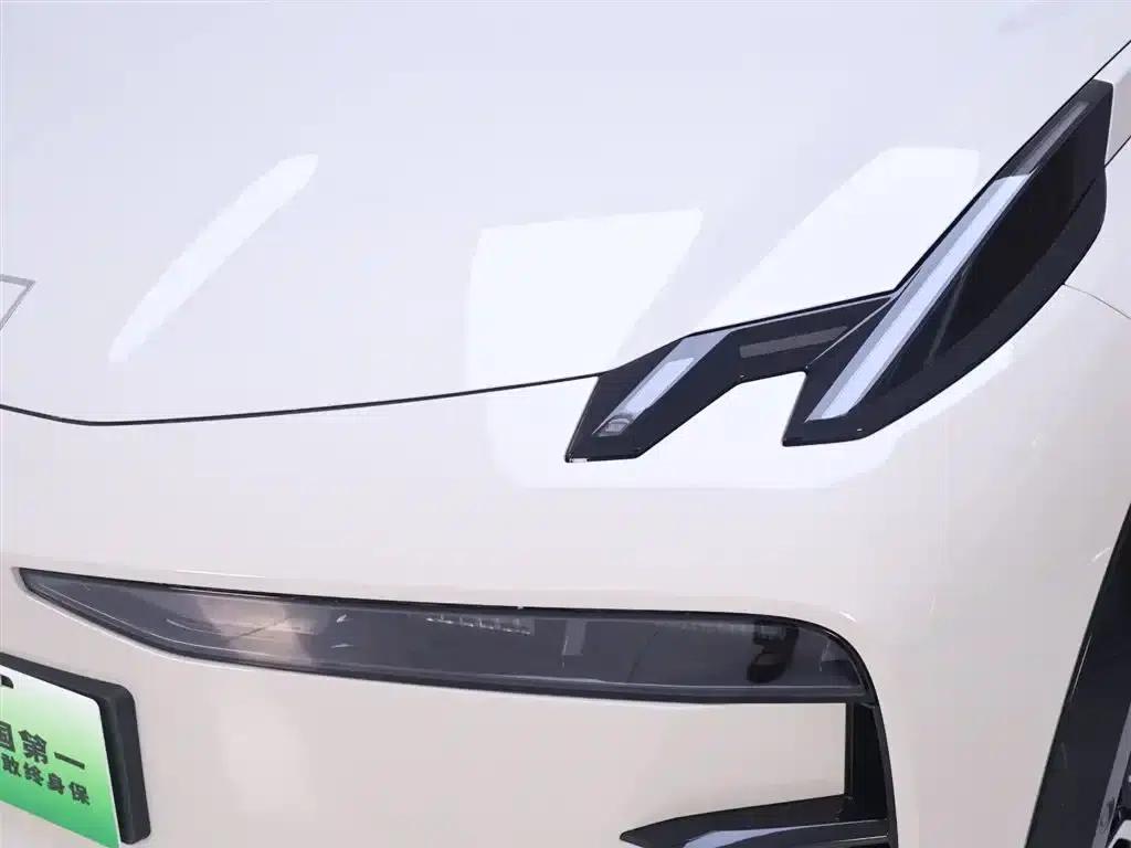 Extreme Krypton X 2025 Four-Seat Rear-Wheel Drive Cube Edition — миниатюра 4