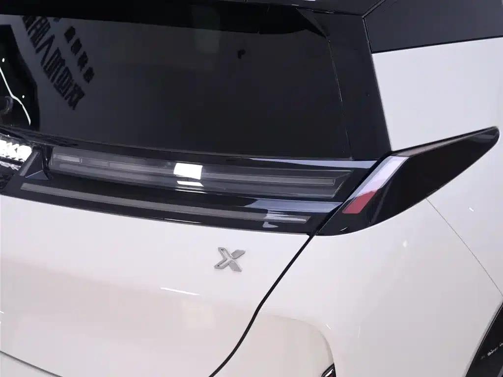 Extreme Krypton X 2025 Four-Seat Rear-Wheel Drive Cube Edition — миниатюра 9