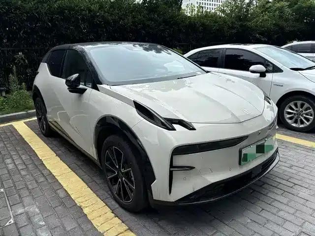 Extreme Krypton X 2025 Four-Seat Rear-Wheel Drive Cube Edition