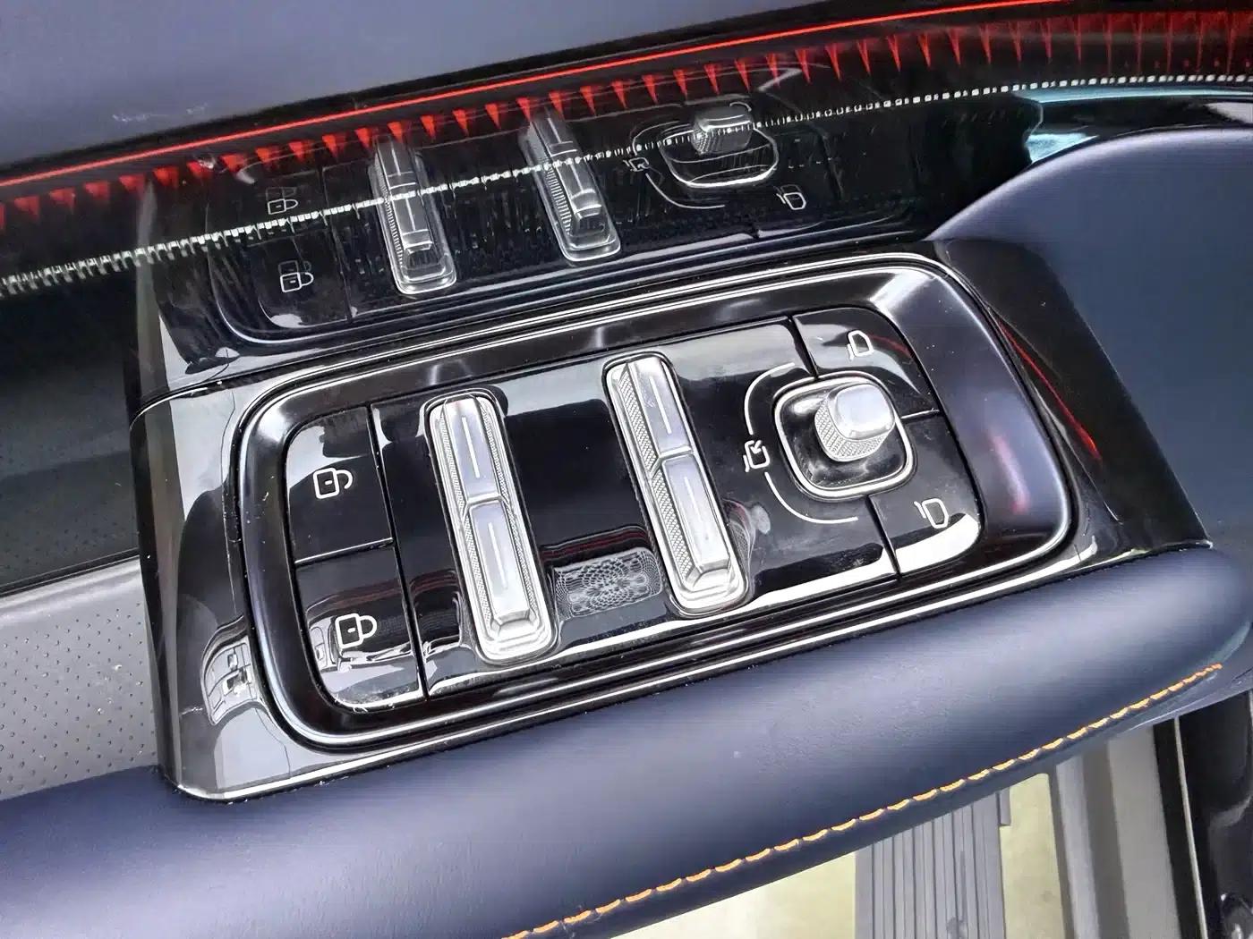 Extreme Krypton 9X 2025 Obsidian Black Edition 70kWh — миниатюра 12