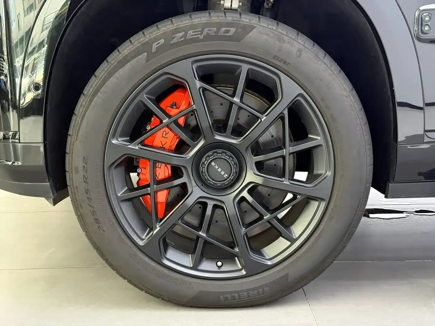 Extreme Krypton 9X 2025 Obsidian Black Edition 70kWh — миниатюра 4