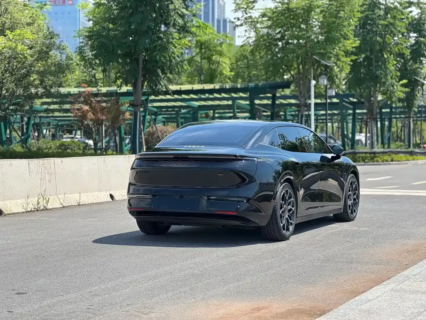 Extreme Krypton 007 2024 Rear-Wheel Drive Intelligent Driving Edition 100kWh — миниатюра 5