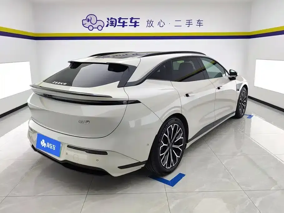 Extreme Krypton 007GT 2025 All-Wheel Drive Intelligent Driving Edition 75kWh — миниатюра 3