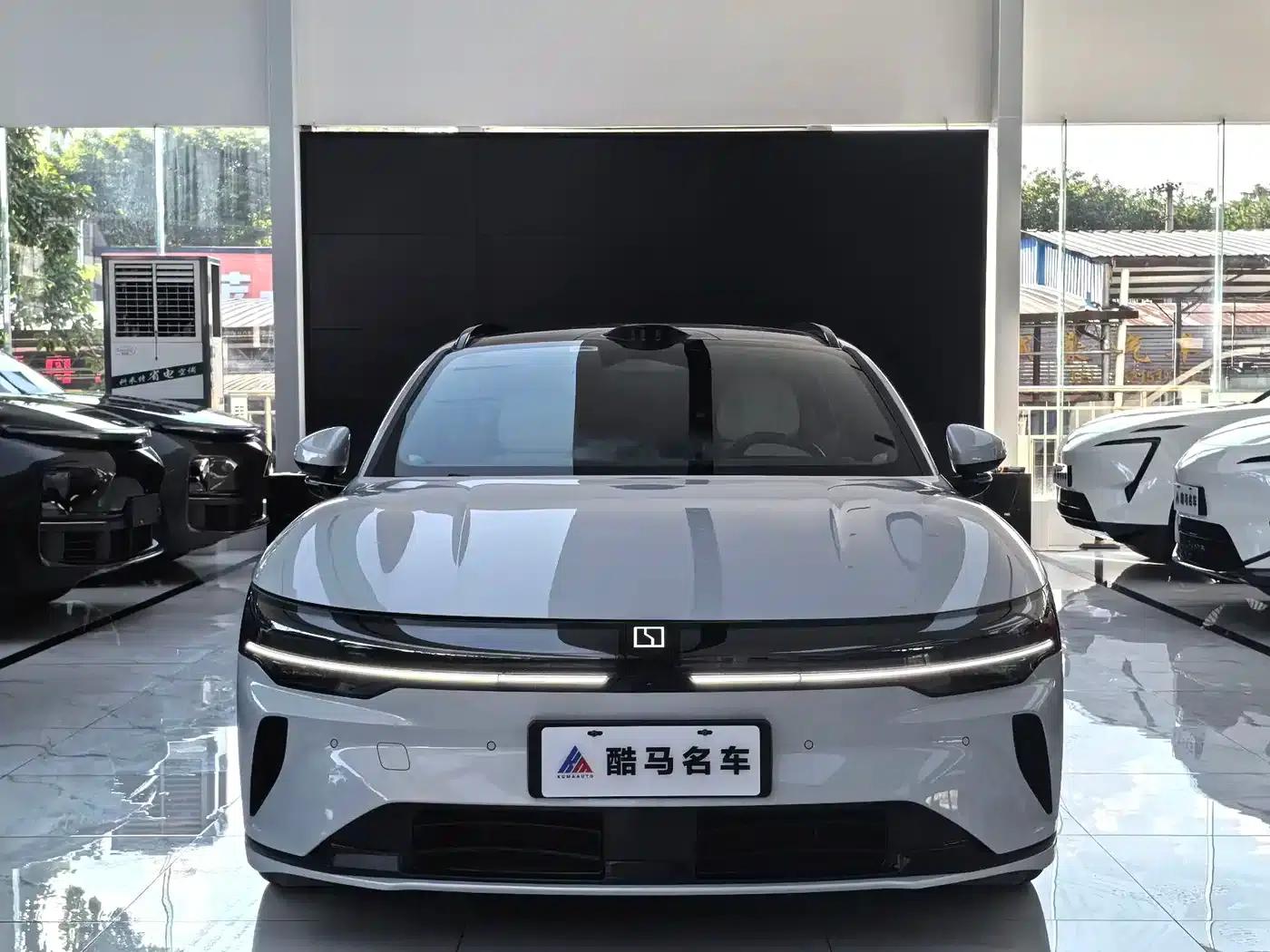 Extreme Krypton 007GT 2025 All-Wheel Drive Intelligent Driving Edition 75kWh — миниатюра 2