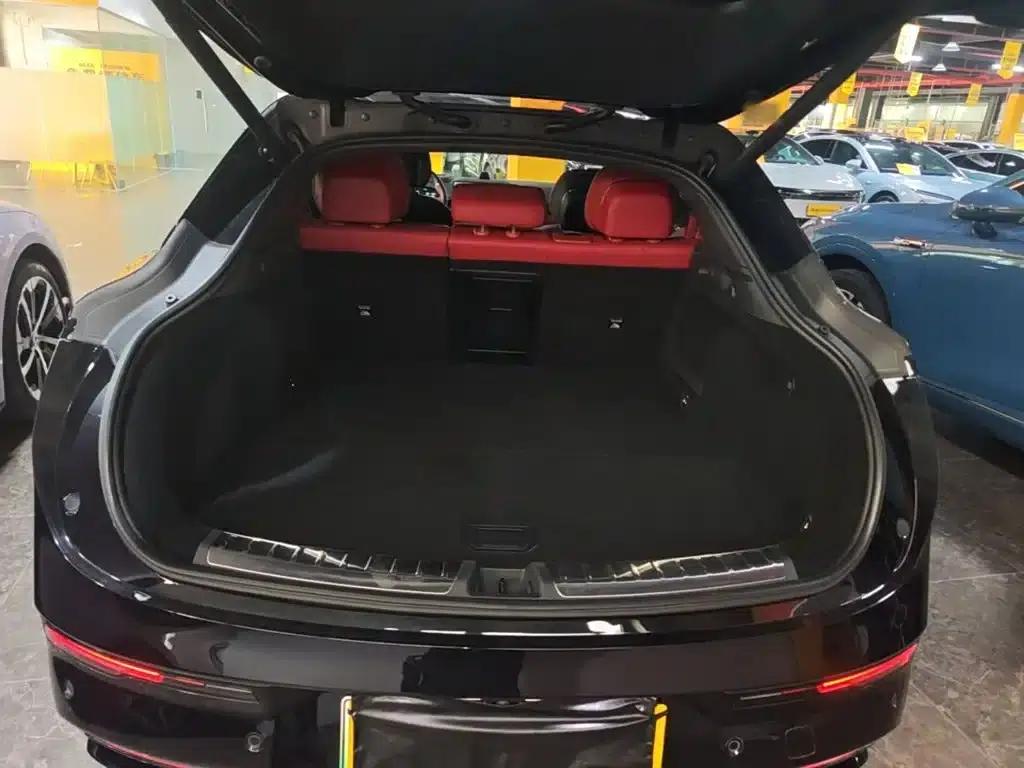 Jike 007GT 2025 Rear-Wheel Drive Intelligent Driving Edition 75kWh — миниатюра 19