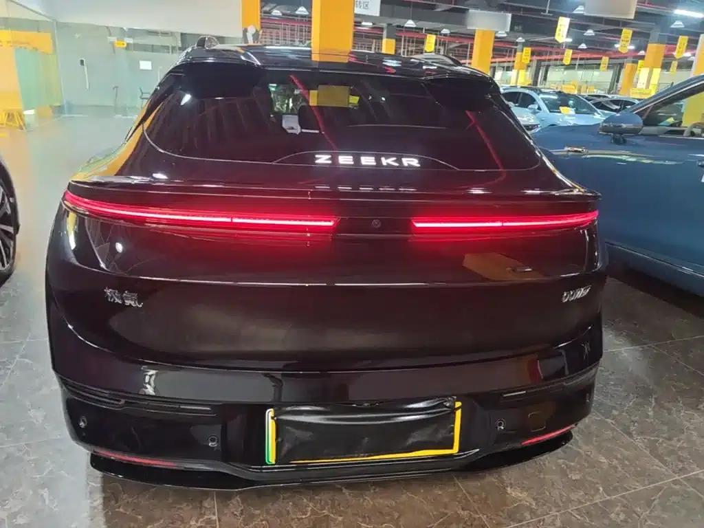 Jike 007GT 2025 Rear-Wheel Drive Intelligent Driving Edition 75kWh — миниатюра 6