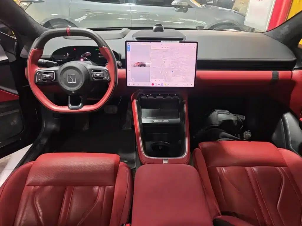 Jike 007GT 2025 Rear-Wheel Drive Intelligent Driving Edition 75kWh — миниатюра 10
