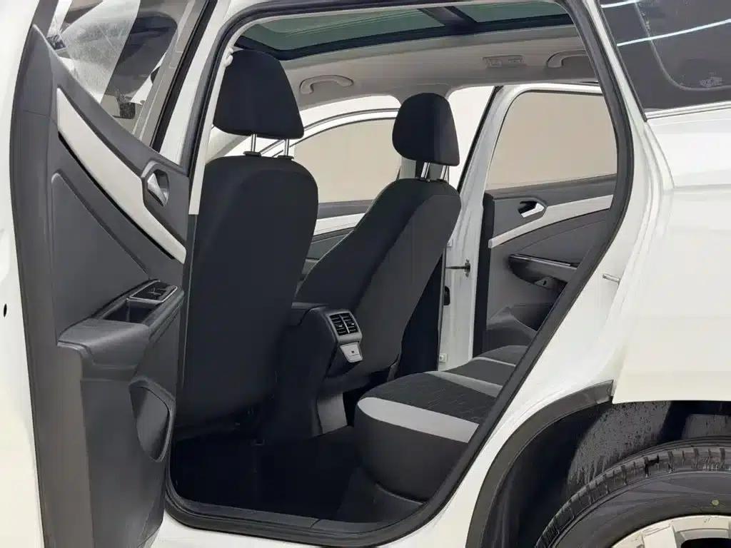 Jetta VS7 2023 280TSI Automatic Entry-Level Edition — миниатюра 9