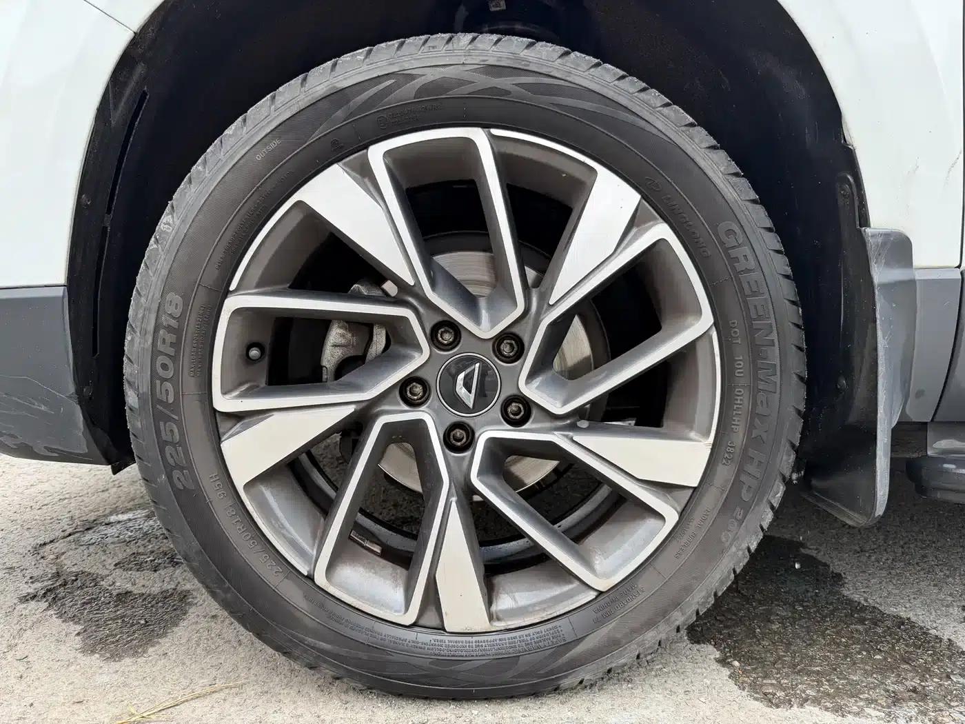 Jetta VS7 2022 280TSI Automatic Glory Edition — миниатюра 8
