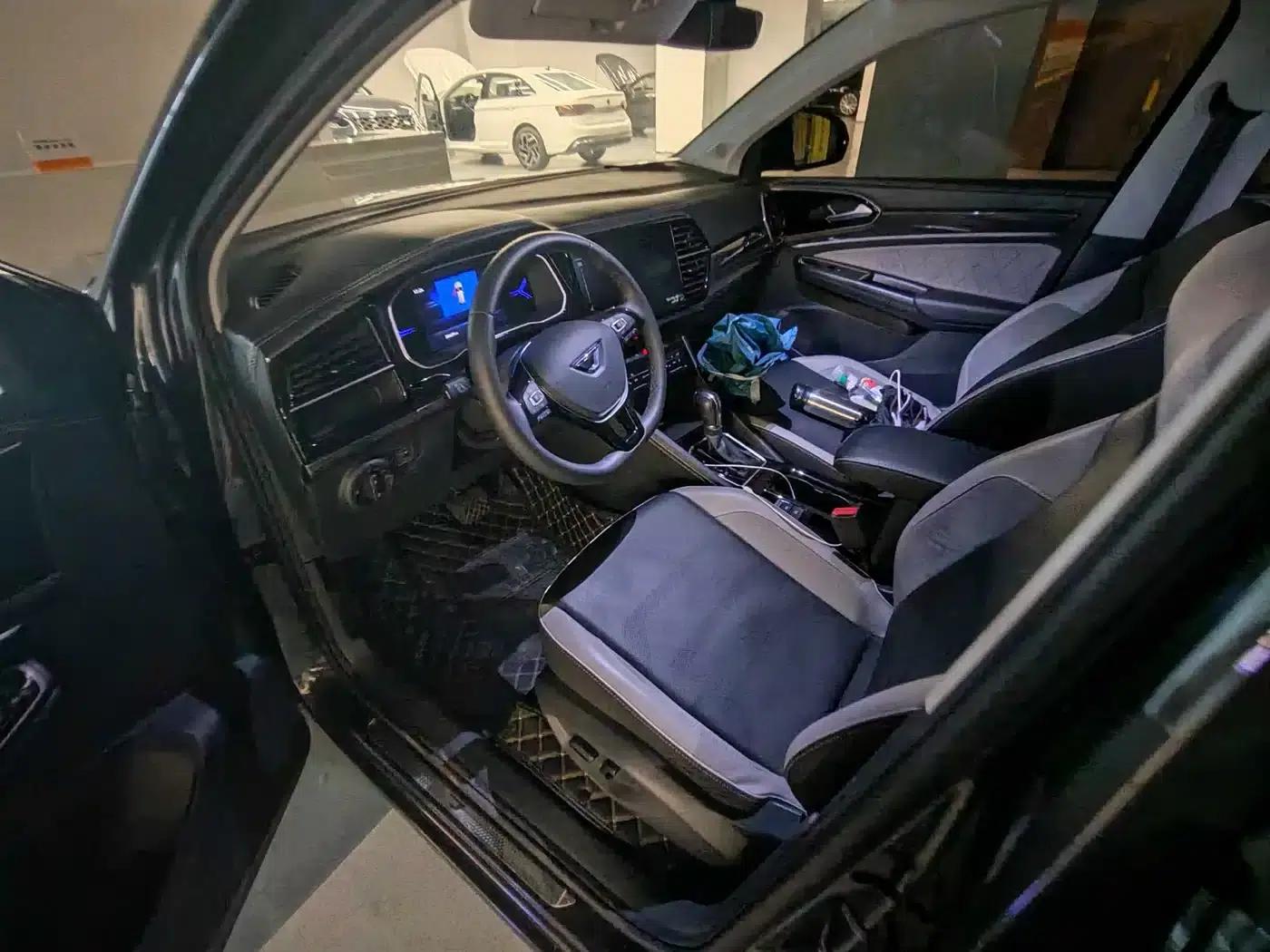 Jetta VS7 2022 Black Edition 1.4T Automatic Glory Pro — миниатюра 3