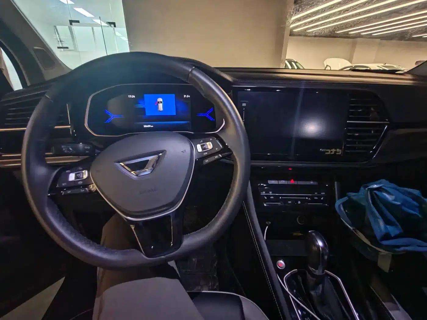 Jetta VS7 2022 Black Edition 1.4T Automatic Glory Pro — миниатюра 6