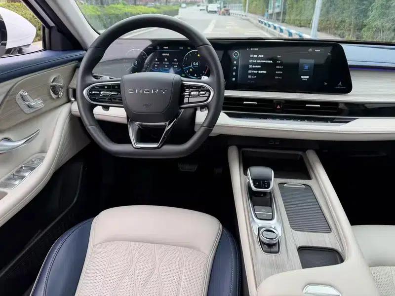 Chery Arrizo 8 2022 1.6TGDI DCT Elegance — миниатюра 16