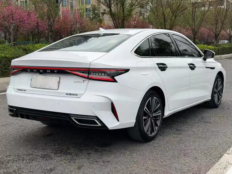 Chery Arrizo 8 2022 1.6TGDI DCT Elegance — миниатюра 7