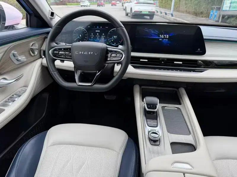 Chery Arrizo 8 2022 1.6TGDI DCT Premium — миниатюра 14