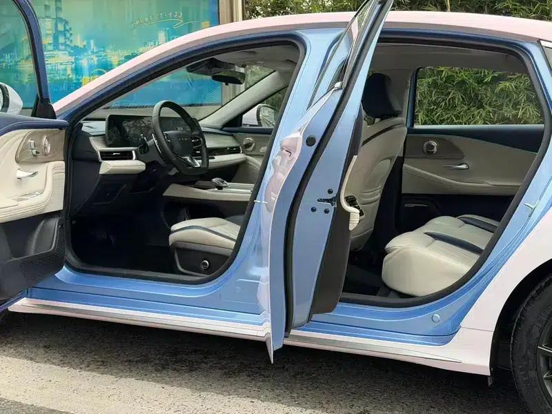 Chery Arrizo 8 2022 1.6TGDI DCT Premium — миниатюра 24