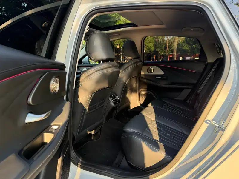 Chery Arrizo 8 2024 Model 1.6TGDI DCT Smart — миниатюра 17