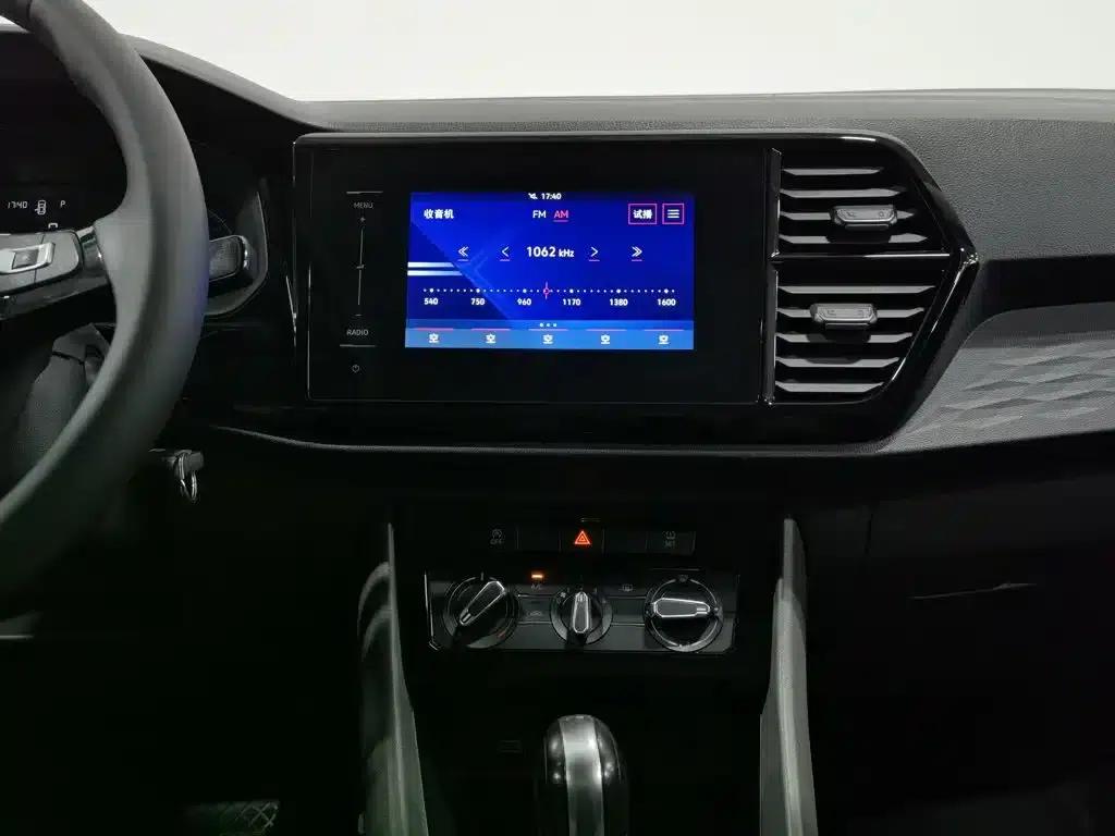 Jetta VS5 2019 280TSI Automatic Entry-Level Model — миниатюра 12