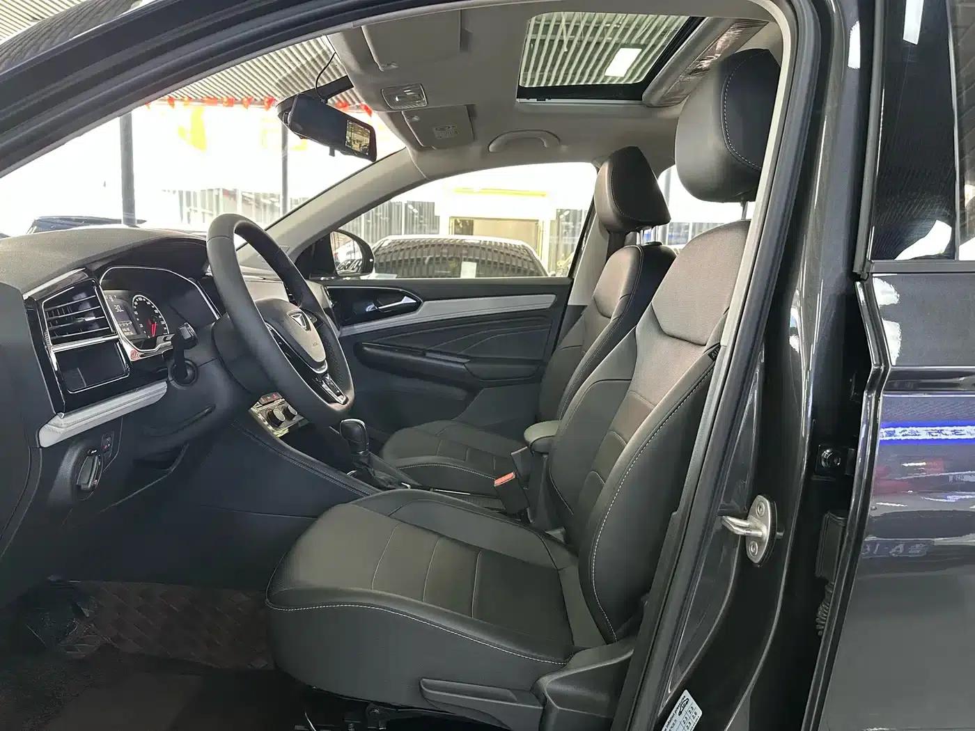 Jetta VS5 2023 280TSI Automatic Enjoyment Edition — миниатюра 7