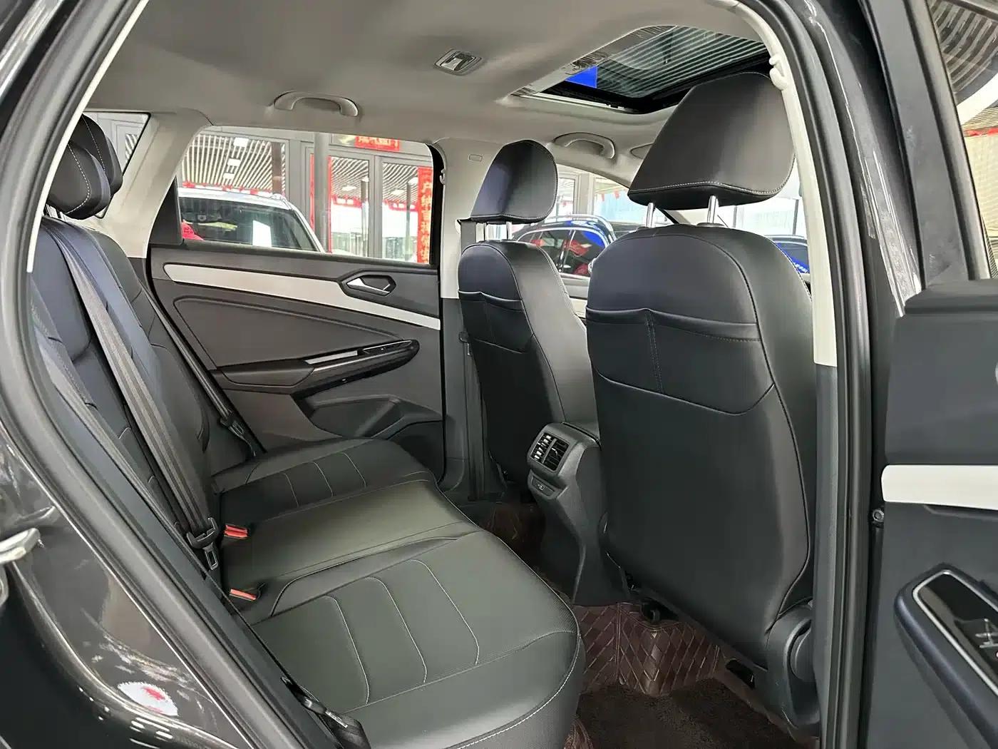 Jetta VS5 2023 280TSI Automatic Enjoyment Edition — миниатюра 10