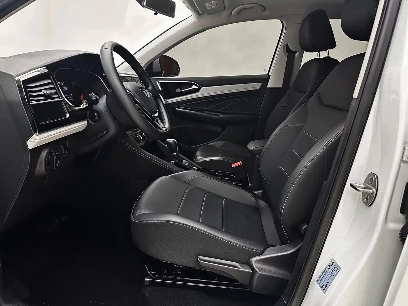 Jetta VS5 2023 280TSI Automatic Enjoyment Edition — миниатюра 11