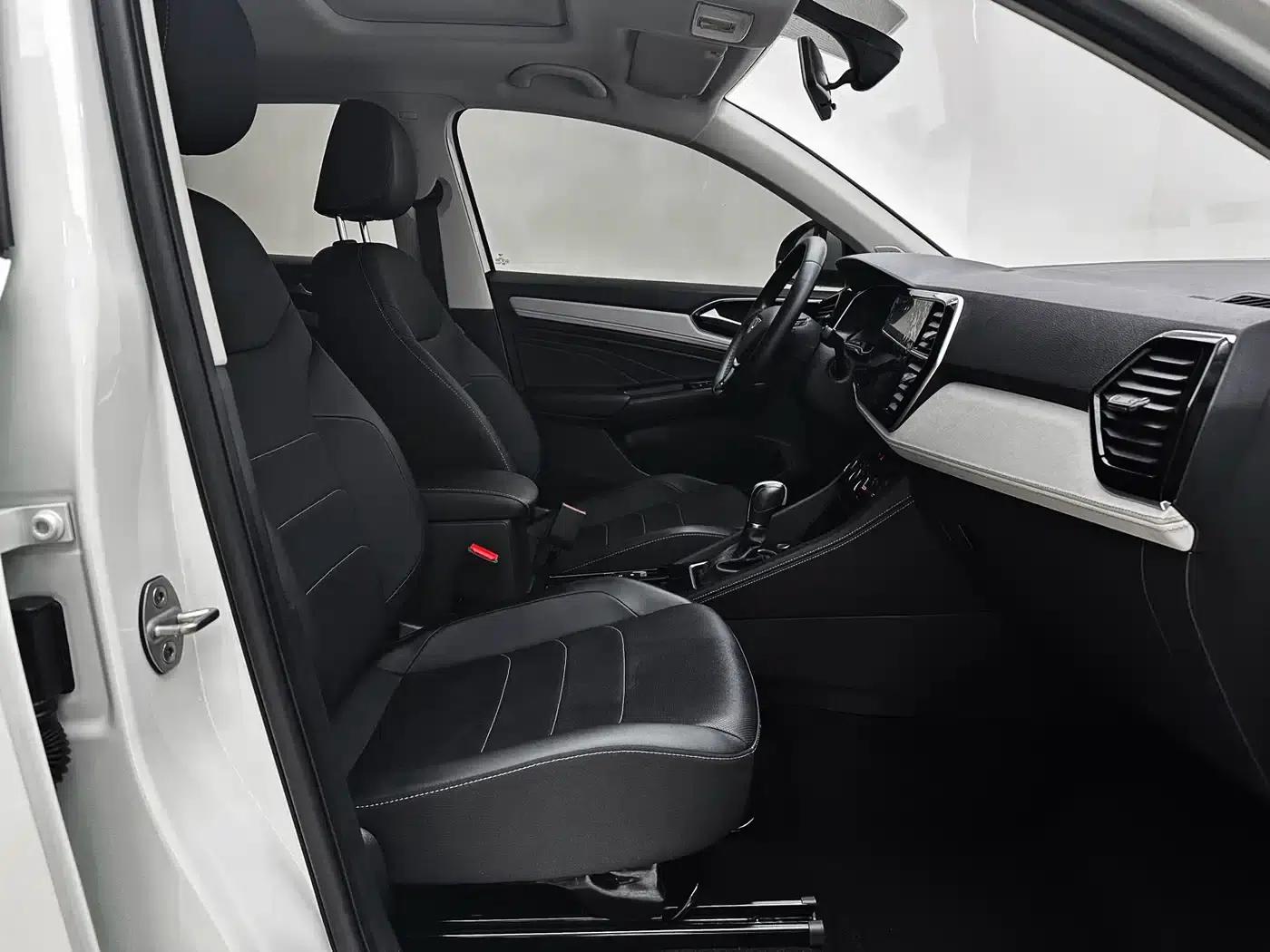 Jetta VS5 2023 280TSI Automatic Enjoyment Edition — миниатюра 15