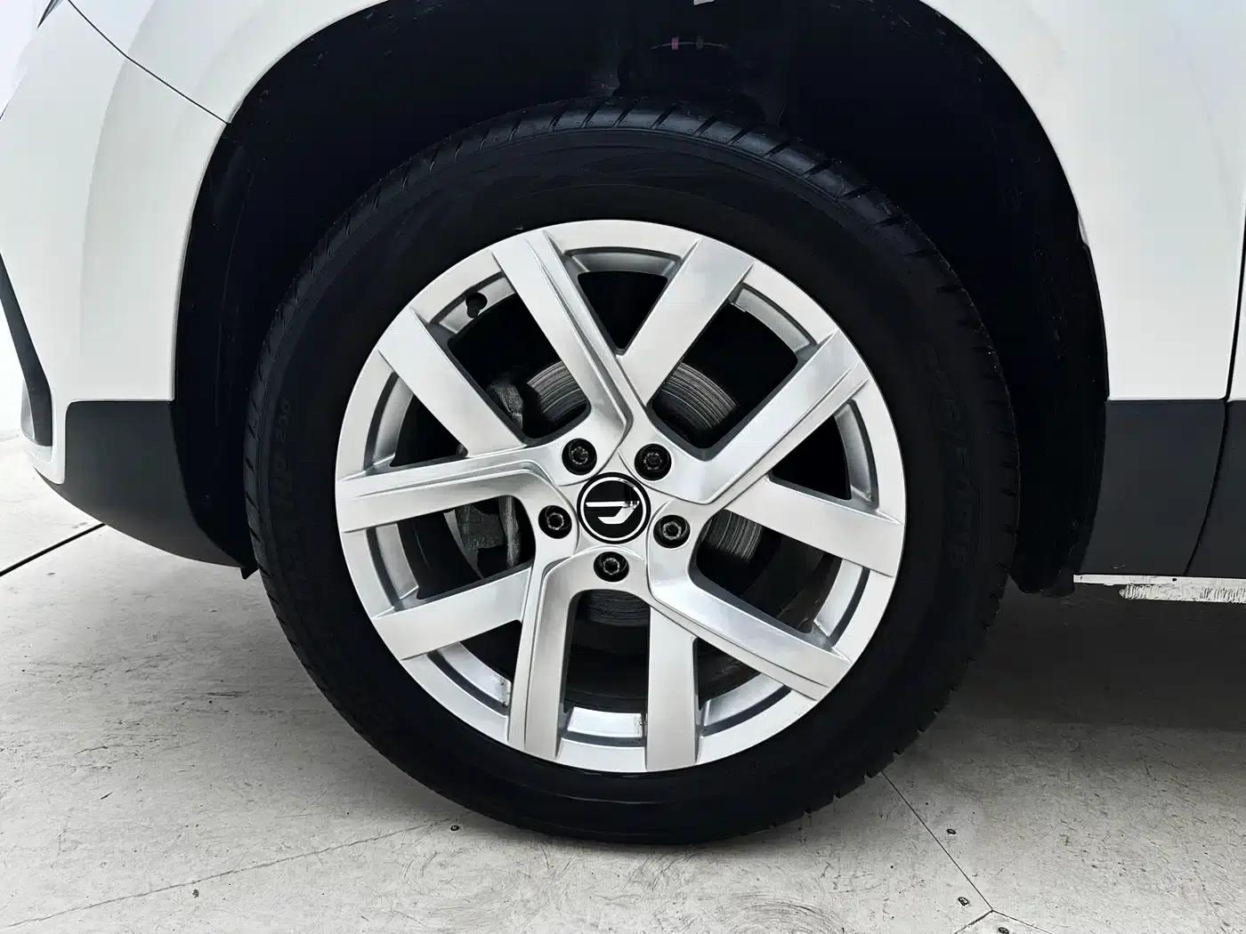 Jetta VS5 2023 280TSI Automatic Enjoyment Edition — миниатюра 24