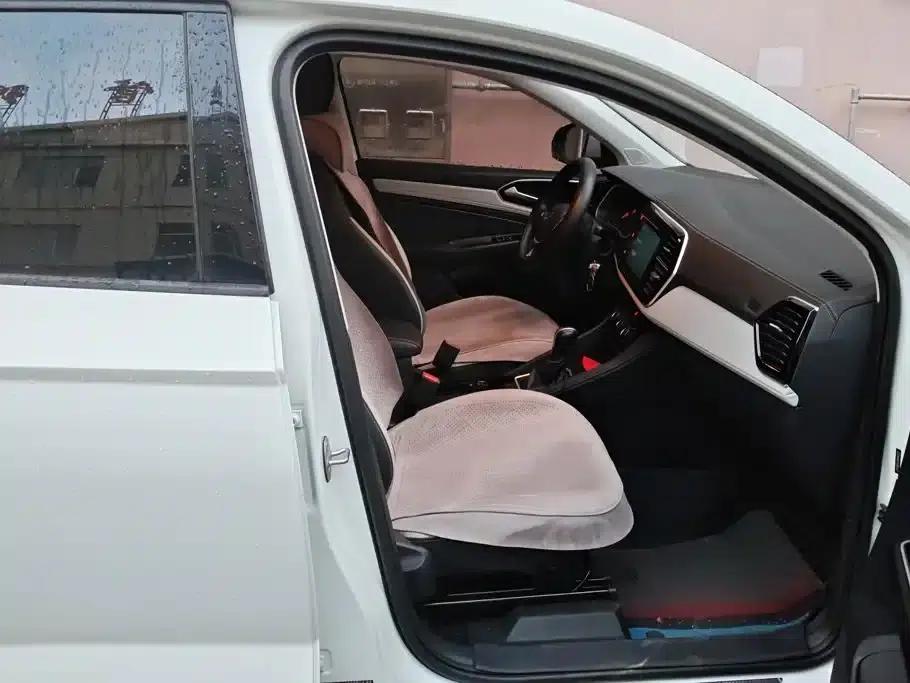 Jetta VS5 2024 5th Anniversary Edition — миниатюра 8