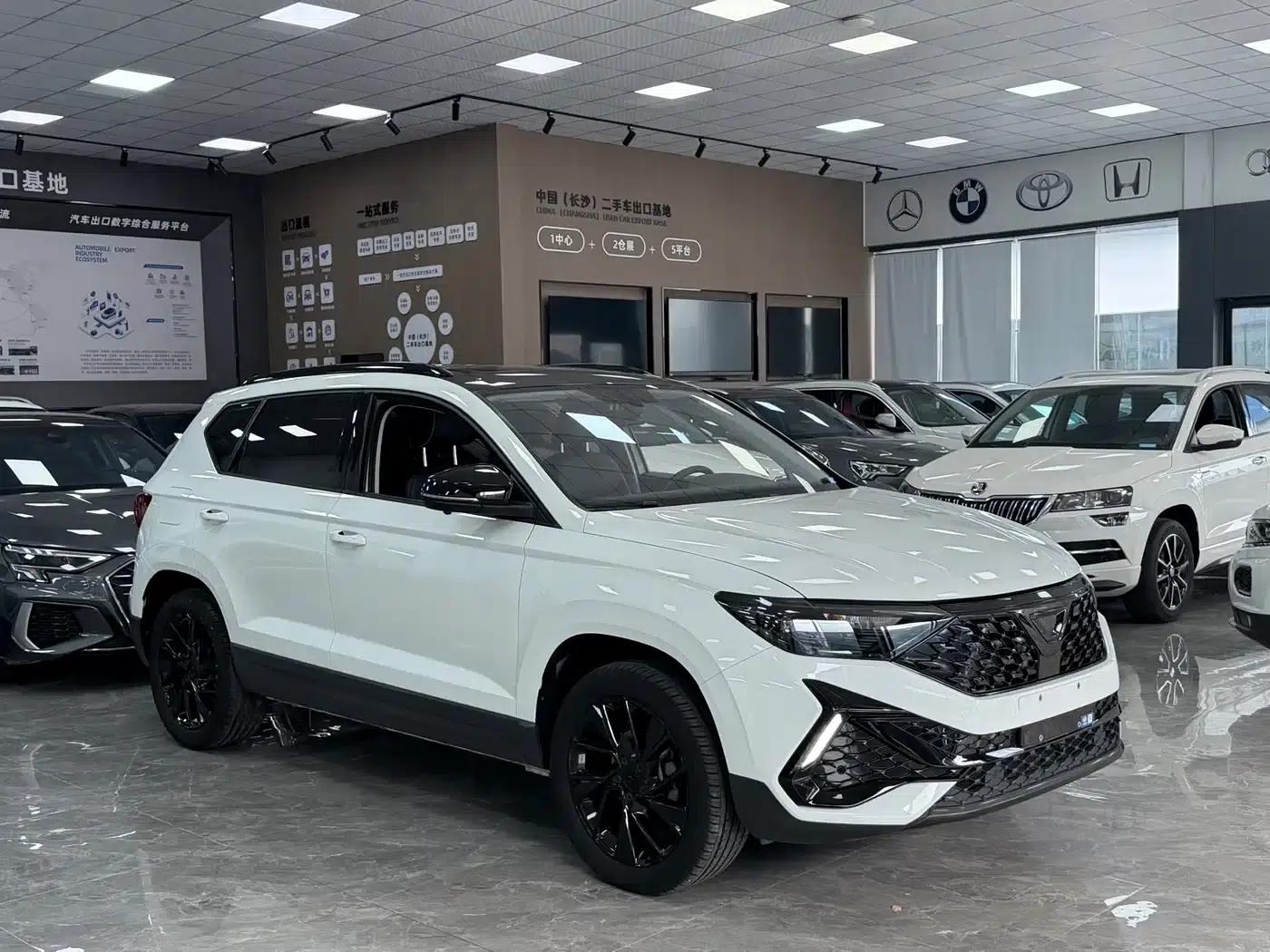 Jetta VS5 2023 280TSI Automatic High Gloss Enjoyment Edition — миниатюра 3