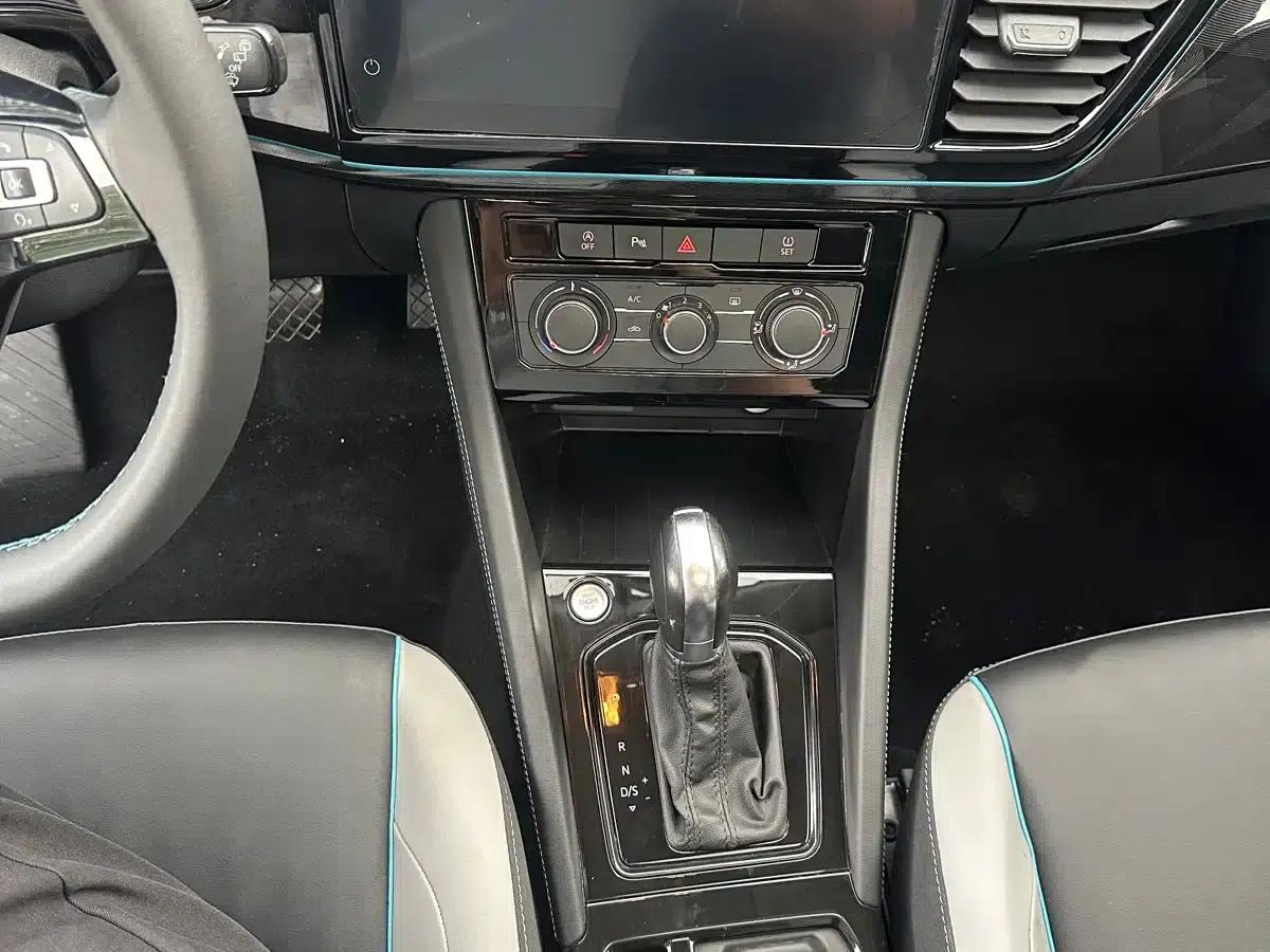 Jetta VS5 2023 280TSI Automatic Enjoyment Edition — миниатюра 16
