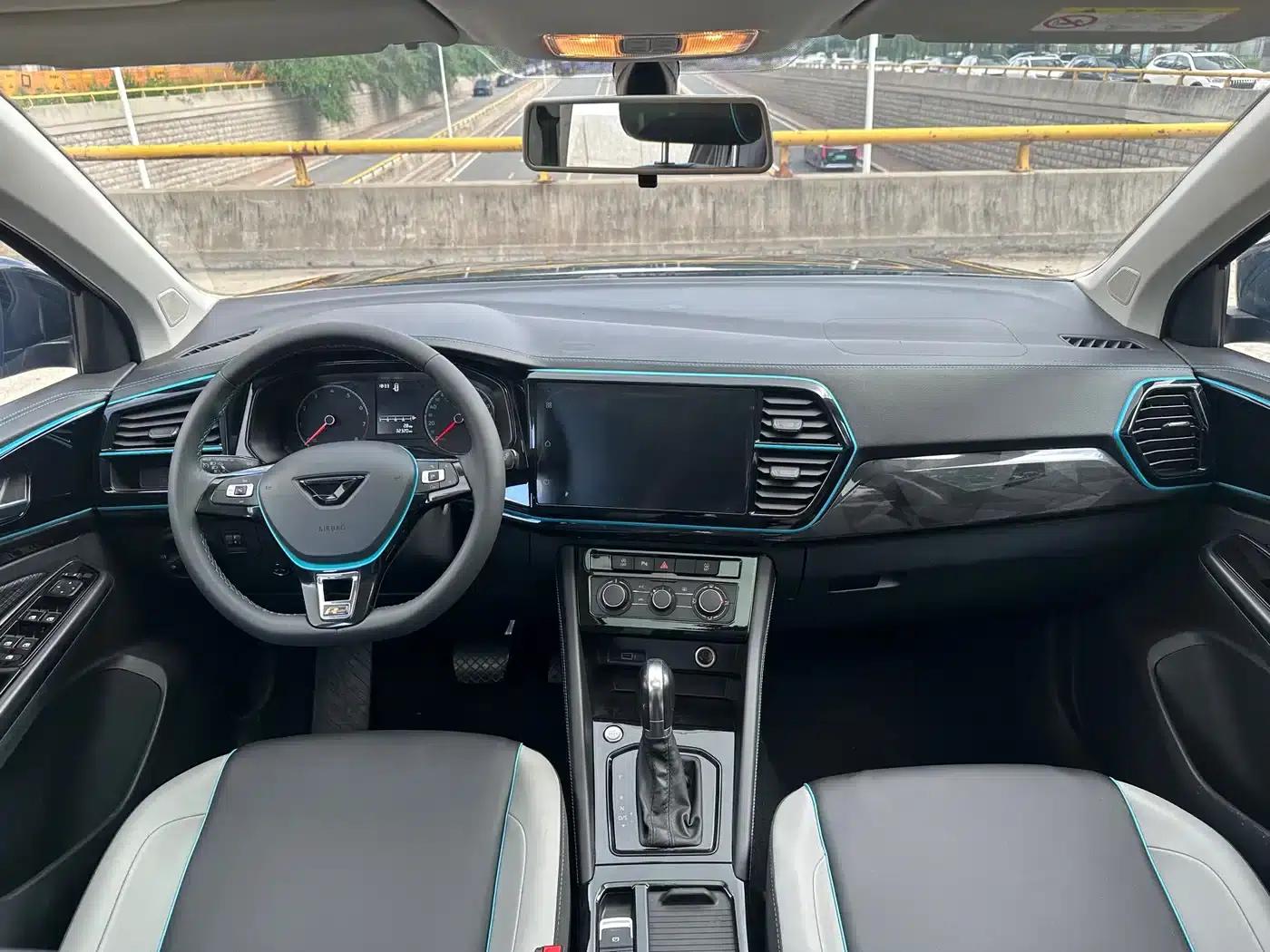 Jetta VS5 2023 280TSI Automatic Enjoyment Edition — миниатюра 6