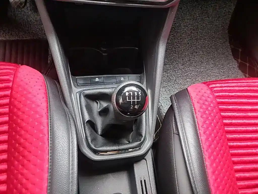 Jetta VA3 2019 1.5L Manual Enjoy Edition — миниатюра 14