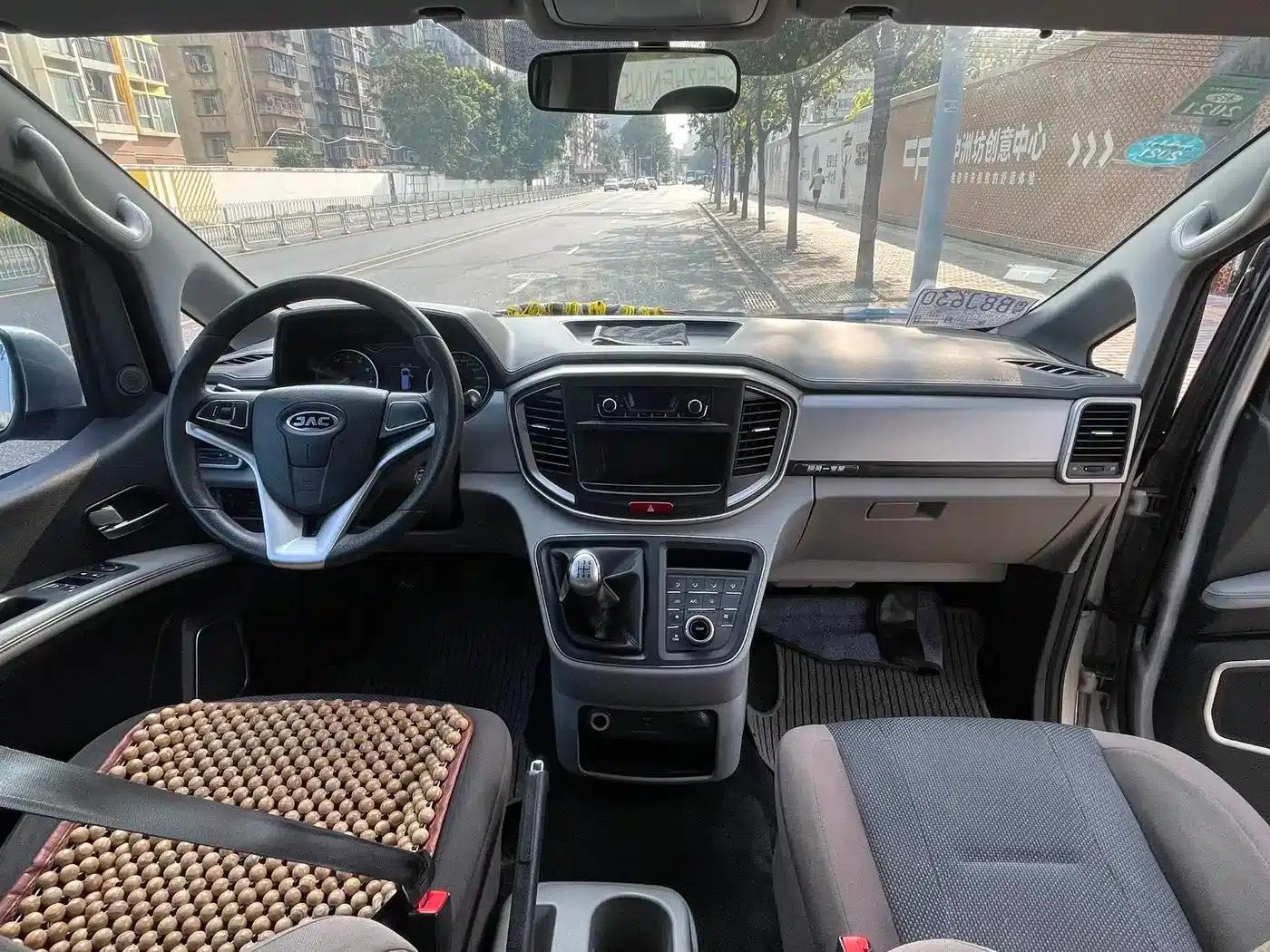 Refine M4 2019 Business Travel Series 2.0L Manual Comfort Model (National V Emission Standard) — миниатюра 5
