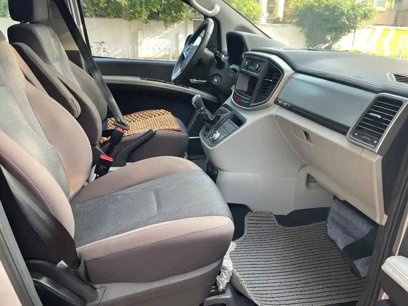 Refine M4 2019 Business Travel Series 2.0L Manual Comfort Model (National V Emission Standard) — миниатюра 6