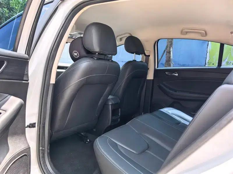 Chery Arrizo 5 2023 1.5L CVT Youth Edition — миниатюра 9