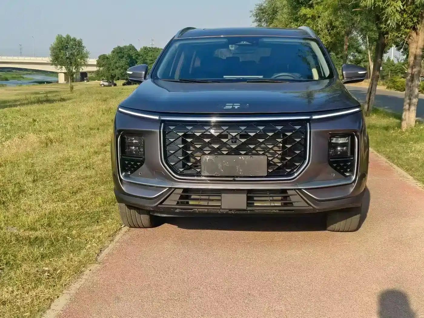 Jetour Mountain & Sea L9 2025 1.5TD 2DHT Flagship Edition 7-Seater — миниатюра 2