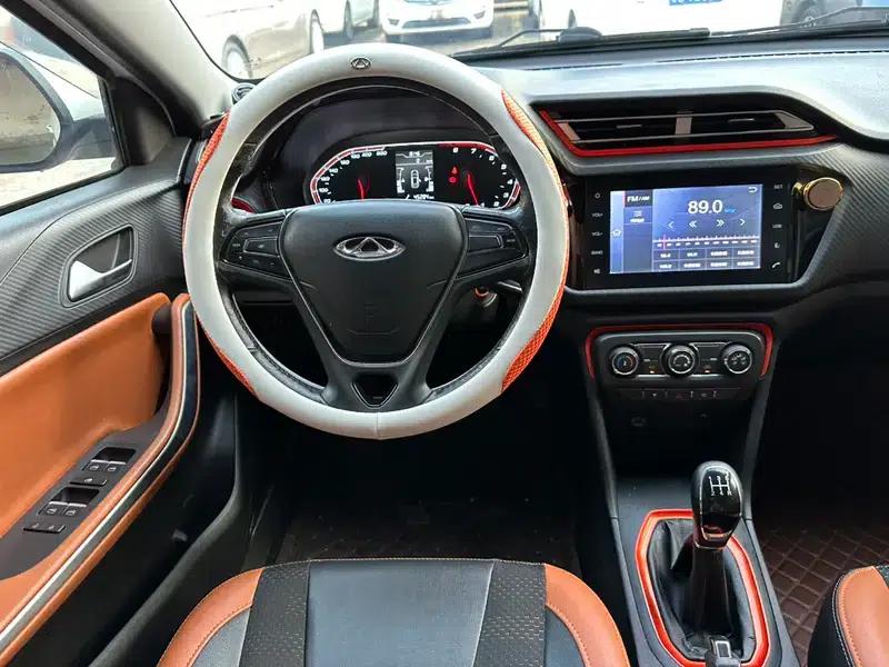 Chery Tiggo 3x 2017 1.5L Manual Fashion Edition — миниатюра 11