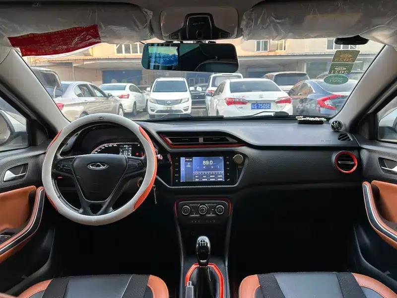Chery Tiggo 3x 2017 1.5L Manual Fashion Edition — миниатюра 10