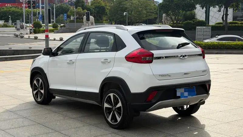 Chery Tiggo 3x 2018 1.5L Automatic Deluxe Edition — миниатюра 4