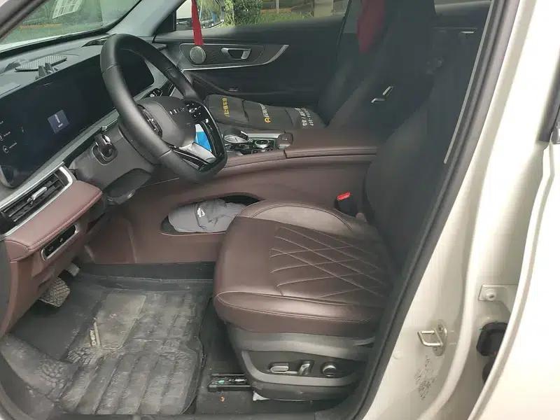 Chery Tiggo 8 PRO 2025 290T 2WD Premium Edition — миниатюра 7