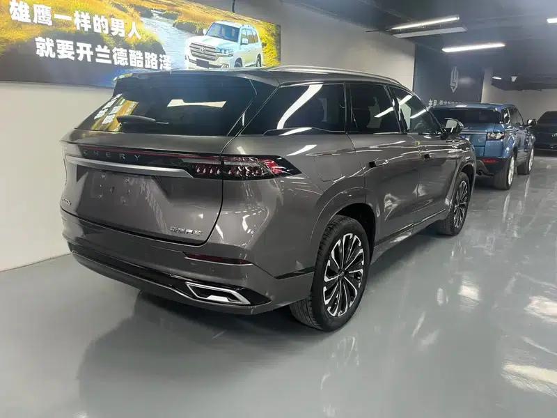 Chery Tiggo 9 2023 2.0T DCT 2WD Luxury Edition 7-Seater — миниатюра 6