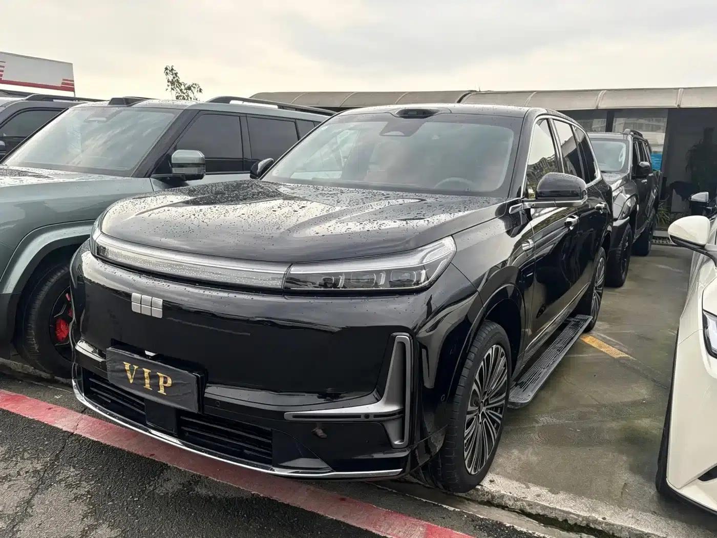 Galaxy M9 2025 210km/h AWD Navigator Edition — миниатюра 1