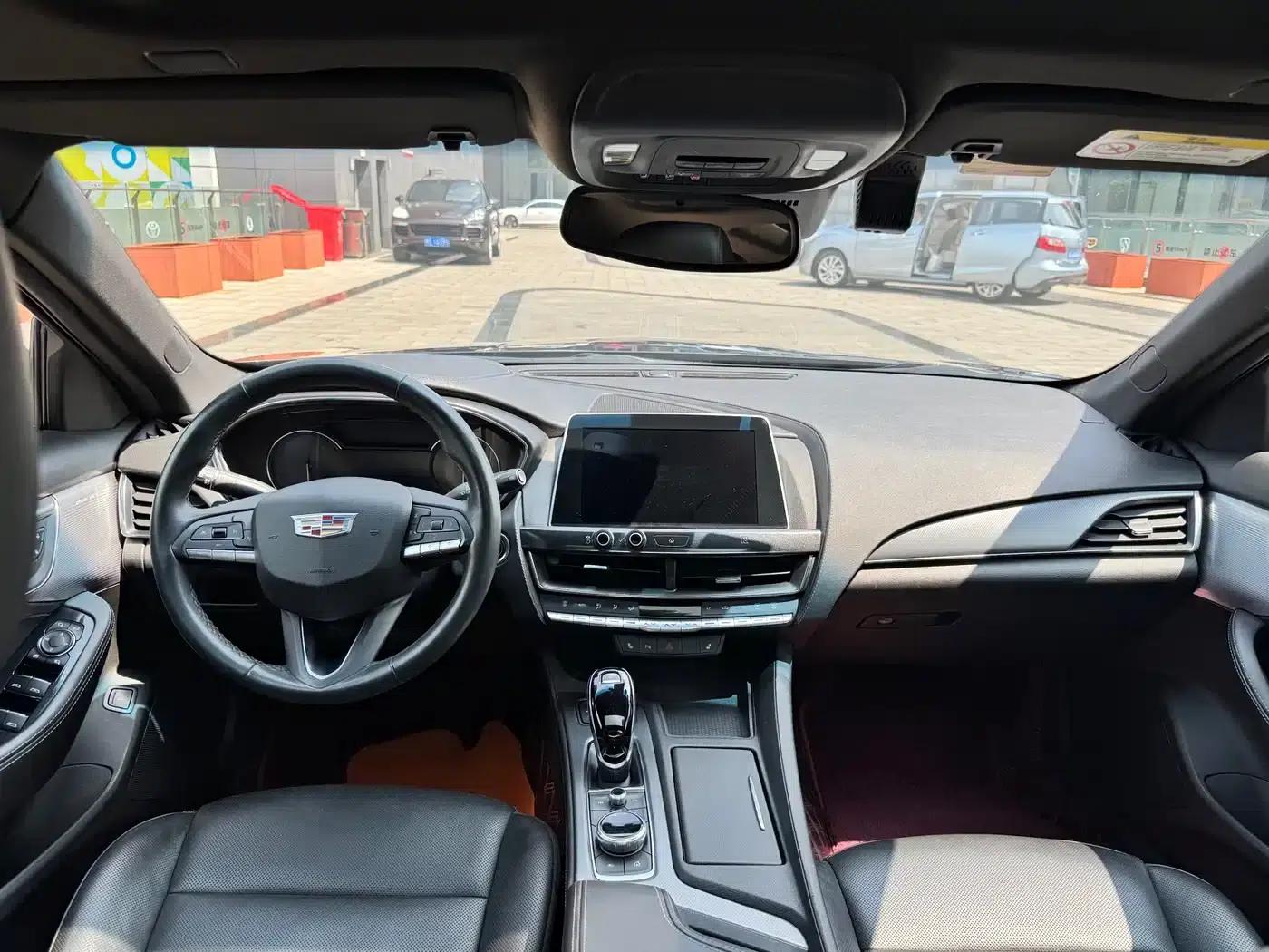 2021 Cadillac CT5 28T Luxury — миниатюра 6