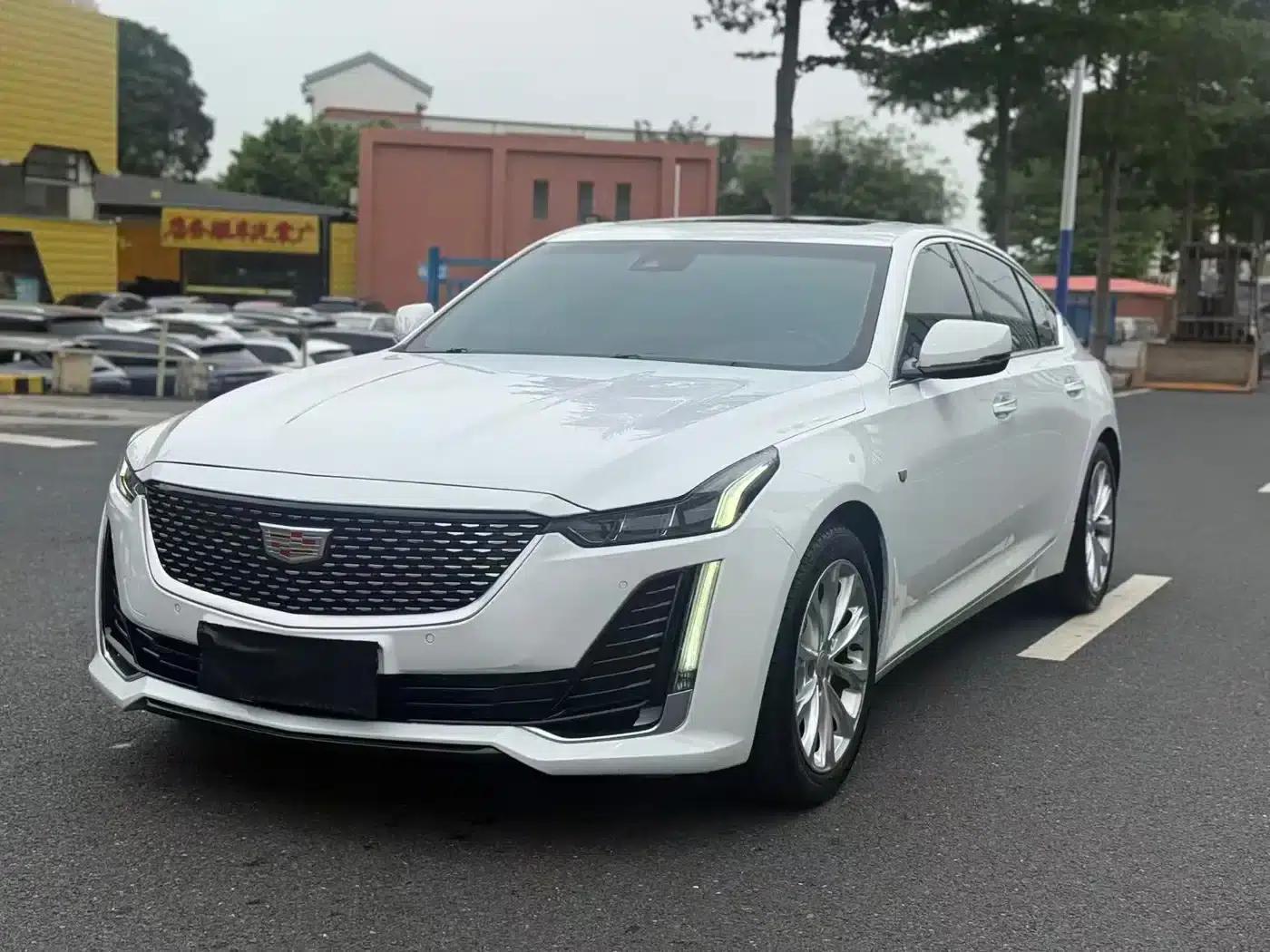 2021 Cadillac CT5 28T Luxury — миниатюра 1